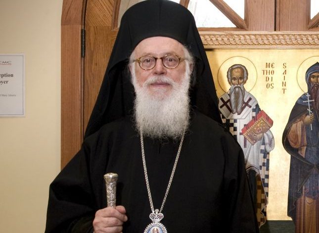 Pashkët Ortodokse/ Mesazhi ndryshe i Kryepeshkopit: Po jetojmë epoka të vështira