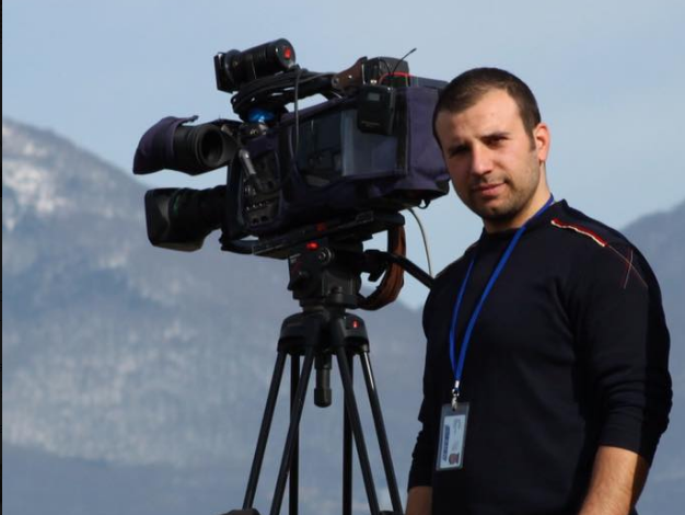 U MBYT NË KARABURUN/ Artan Hoxha shkruan për operatorin: Të zgjidhja ty sa herë që doja të… (FOTO)