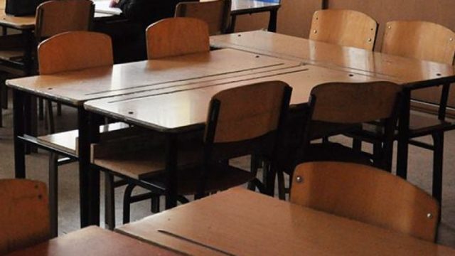 “VIDEO perverse e mësuesit të Matematikës që po qarkullon mes nxënësve në Fushë-Krujë”