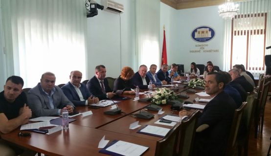 KOMISIONI TAHIRI/ DSIK ka gati certifikatat e sigurisë. Të hënën pritet ….
