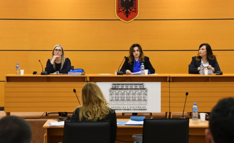 Burime të ligjshme dhe deklarim të saktë/ Nis seanca në KPK për prokuroren Fatjona Memçaj
