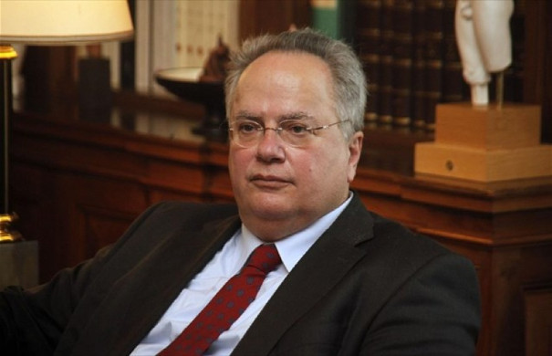 Ministri grek Kotzias takim me presidentin Thaçi në Kosovë
