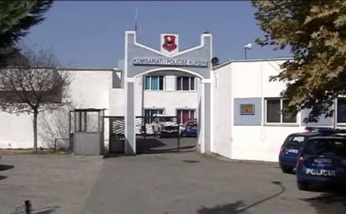 NDODH NË LAÇ/ Parukieres i humb DURIMI me komshien dhe shkon në Polici: Prej vitesh më…