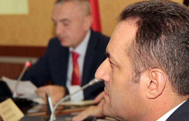 AKUZA ISH KRYEPROKURORIT/ “ADRIATIK LLALLES i janë kërkuar në zyrë, arrestime e linçime. Ai ka vepruar, sipas qejfit”