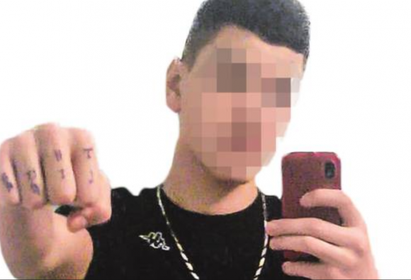 Në masa të rrepta sigurie, shqiptari i akuzuar për terrorizëm në gjyq (FOTO)