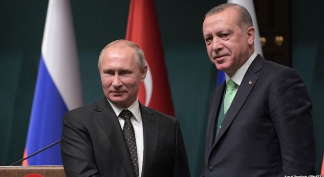 PAS TENSIONEVE/ Putini viziton sot Turqinë