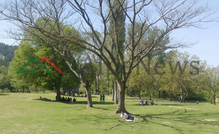 FOTOREPORTAZH/ Fundjava me DIELL, “zbraset” Tirana! Të gjithë drejt natyrës