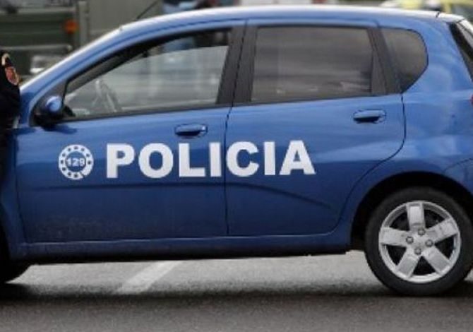 TRAGJIKE/ Gjendet PA JETË nga familjarët 23-vjeçari në Tiranë. Dyshohet se ai…