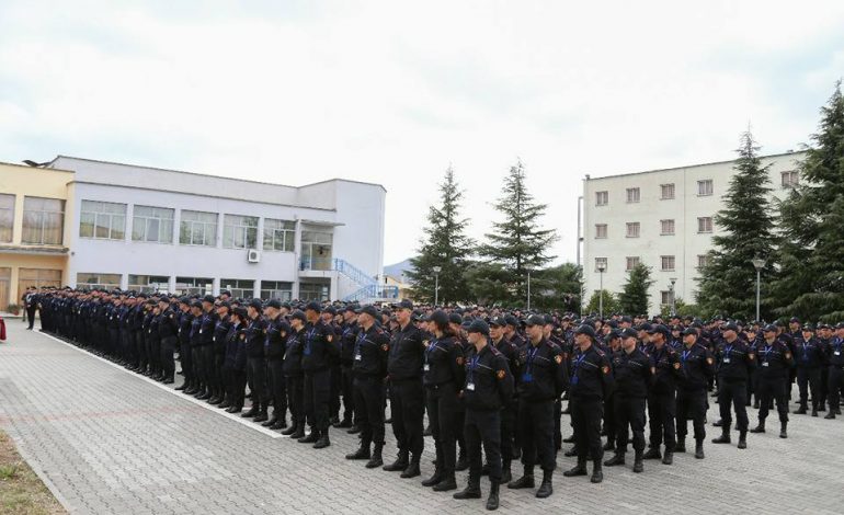 Nis zyrtarisht VETTINGU NË POLICI/ Efektivët brenda 30 ditëve duhet që të dorëzojnë…