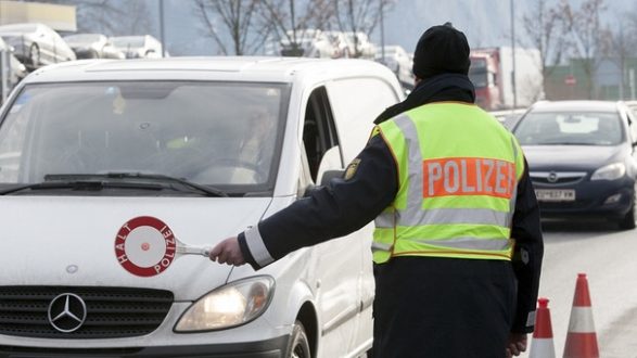 Kontrolle në rrugë, kapen mat tunizianë, sirianë dhe kosovarë. Dyshohen…