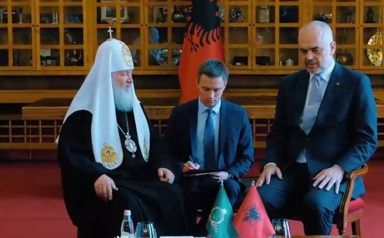 Rama takim në kryeministri me Patriarkun rus, Kirill: Tirana ka ndryshuar shumë, merita juaj
