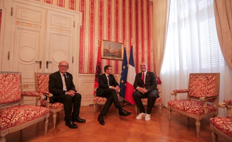 Mediat franceze KONFIRMOJNË: Shqipërisë i hapet me unanimitet, porta për në BE (FOTO)