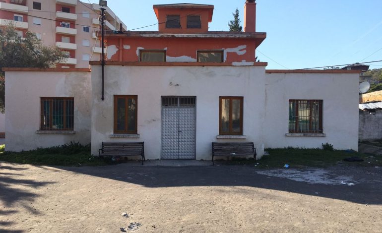 Vdes 29-vjeçarja nga Rroskoveci/ Shkon në spital në gjendje të rëndë pasi VETHELMOHET…