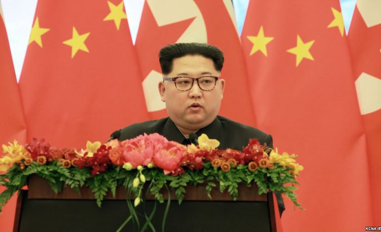 HISTORIKE/ Kim Jong takim me liderin e Koresë së Jugut, përballja në kufi