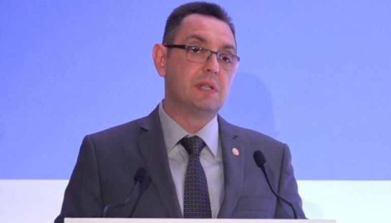Ministri serb nga Moska: Evropa po nënvlerëson rrezikun e ‘Shqipërisë së Madhe’