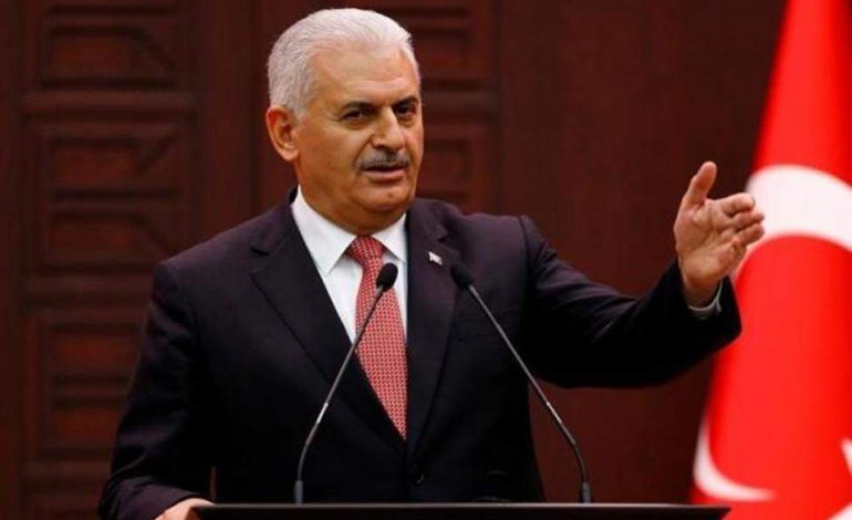 Turqit heqin flamurin grek nga ishulli, paralajmërim Greqisë: Mos harroni…