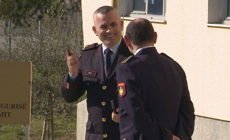 RASTI XHAFAJ/ Drejtori i policisë Ardi Veliu “40 minuta” me kreun e Prokurorisë së Krimeve të Rënda