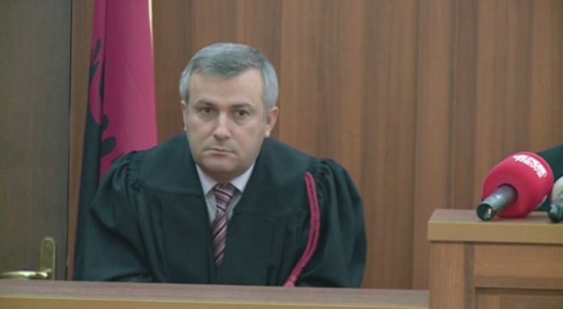 Akuzohet për KORRUPSION/ KRIMET E RËNDA nisin gjykimin e dosjes së gjyqtarit Shkëlqim Miri