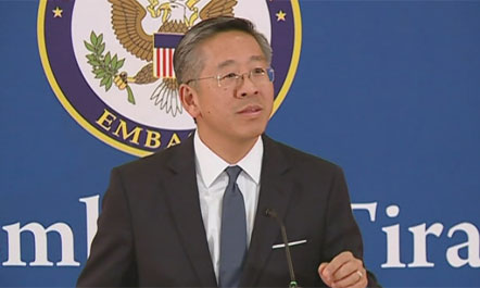 Ambasadori Lu flet me emra: Shumë politikanë të inkriminuar nuk janë më në jetën publike