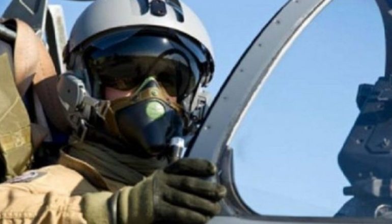 VIDEO/ Njihuni me pilotin shqiptar që bombardoi Serbinë: Jam krenar!
