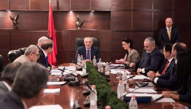 VETTINGU NE DREJTESINE SHQIPTARE/ Gjyqtarët që shpëtoi KLD nga Ken Dhima te Qeleshi