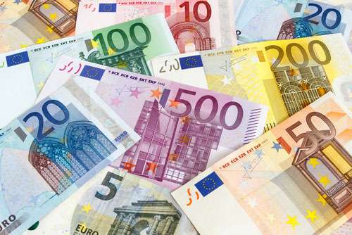 Ç’PO NDODH/ Pse po bie euro?