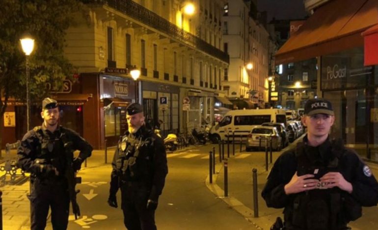 Tragjedi në Paris/ Agresori që sulmoi me thika ishte i lindur në Çeçeni