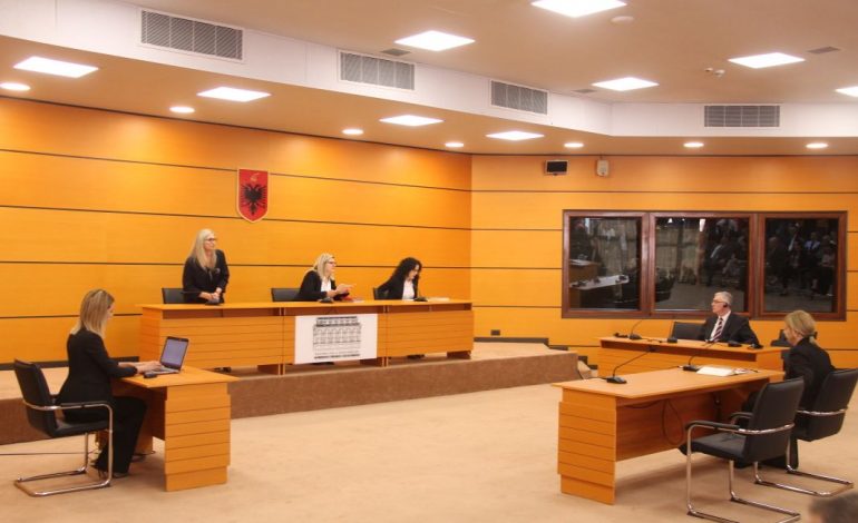 A janë kontrolluar fizikisht fëmijët e gjyqtarëve dhe prokurorëve? Komisioni i Pavarur i Kualifikimit thotë se…