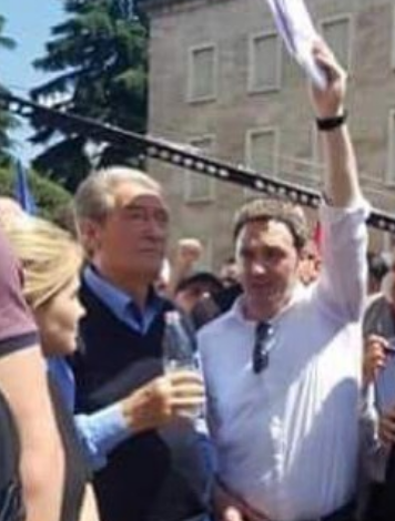 U përpoq t’i BËNTE HIJE Berishës/ Braçe tallet me deputetin e PD: O pikë e zezë…