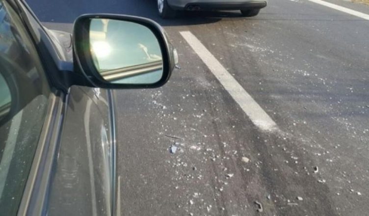 AKSIDENT I TREFISHTE NE POGRADEC/ Plagosen dy drejtues dhe një fëmijë…
