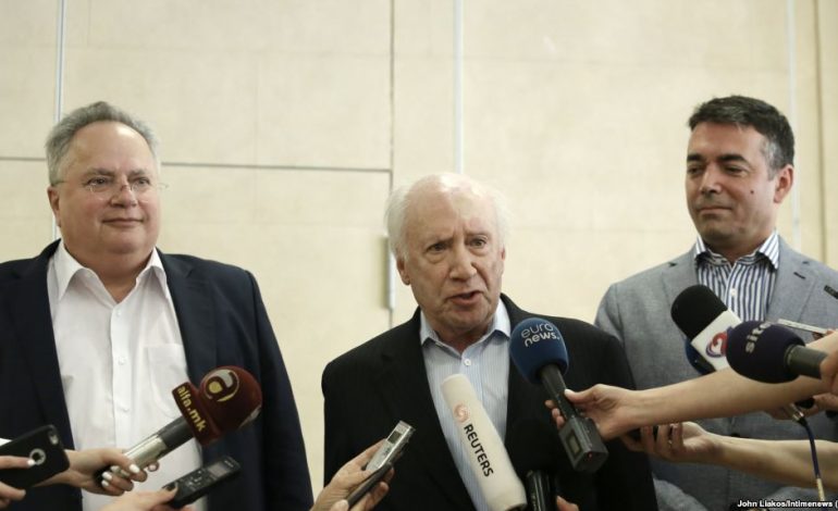 Greqia refuzoi një opsion, negociatat për emrin e Maqedonisë zhvendosen në Nju Jork