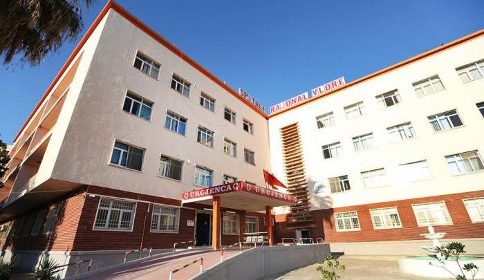 TRAGJIKE NE VLORE/ Humb ndjenjat në klasë, ndërron jetë në spital 18-vjeçarja (EMRI)