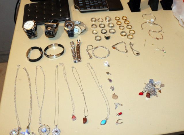 MIJERA EURO BIZHU DHE ARME/ Arrestohet në flagrancë “SKIFTERI” nga Laçi, bënte kërdinë me grabitje… (EMRI)