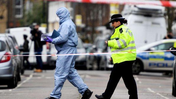 Britani e madhe, sulm i ri në Londër, 20 vjeçari vritet me thikë në rrugë