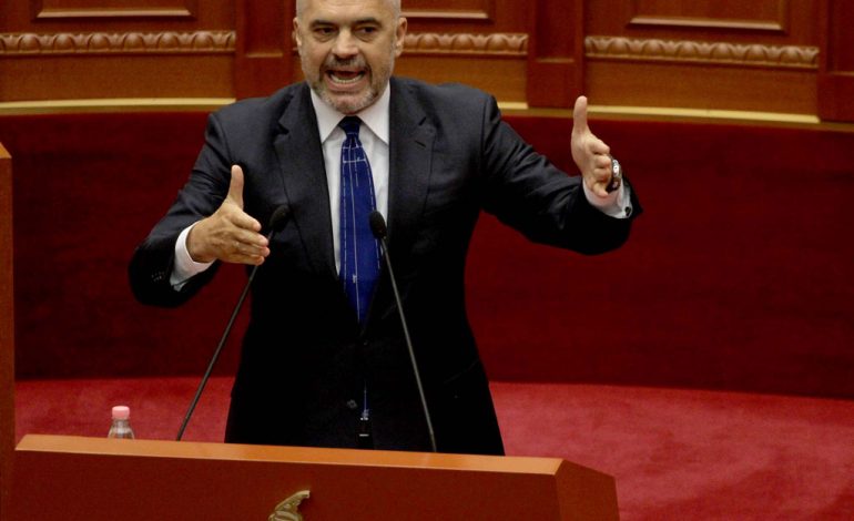 Akuzat e PD për vëllain e ministrit, Rama: Nëse Xhafaj do kishte përgjegjësi do fliste SHBA e BE