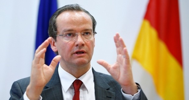 Kreu i çështjeve europiane në Bundestag kundër hapjes së negociatave për Shqipërinë: Shumë herët në verë…