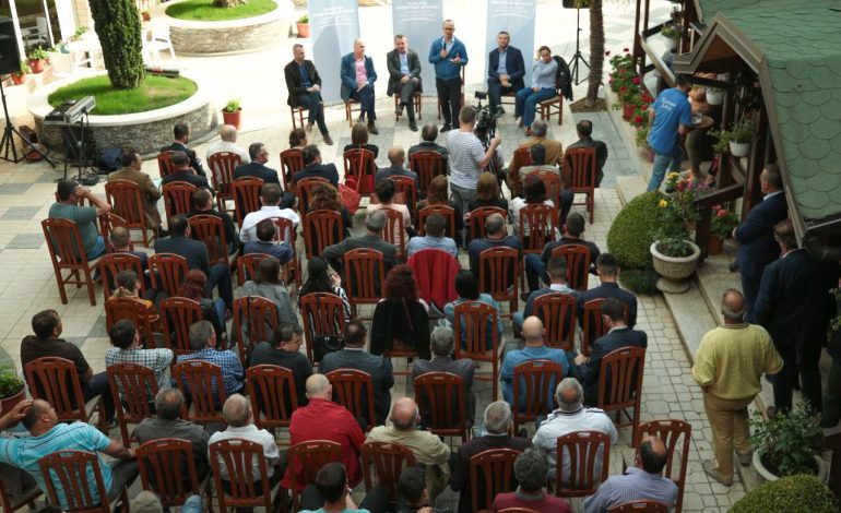 Nis turi i llogaridhënies për ministrat, Bushati: Kush nuk i përgjigjet qytetarëve do të…