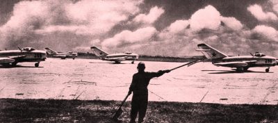 Flet ish-specialisti i aviacionit luftarak: Si i sollëm fshehurazi nga Rusia me vapor avionët e parë gjuajtës “Mig-15”