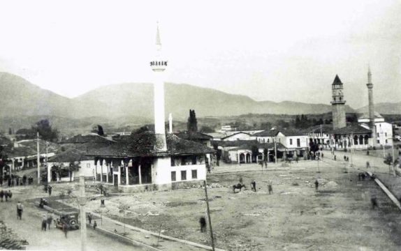 DOSSIER/ Të pathënat e kryeqytetit nga koha kur Tirana ishte… mëhallë