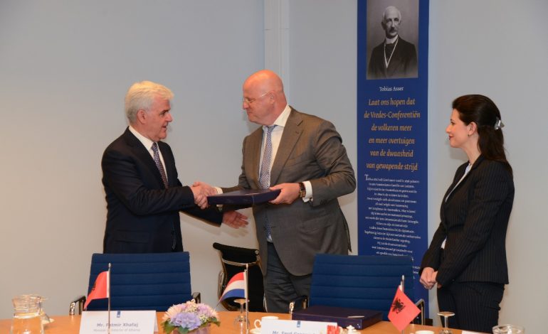 Bashkëpunim në fushën e SIGURISË dhe DREJTËSISË/ Shqipëri – Holandë, nënshkruhet marrëveshja, sfidat…
