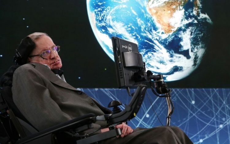 Publikohet teoria përfundimtare e Stephen Hawking për universin/ “Nuk na pëlqen por duhet ta pranojmë se…”