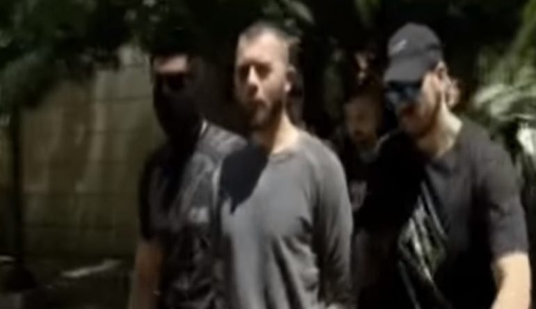 Momenti i arrestimit të DY SHQIPTARËVE në Greqi: Alfons Ndoci: Do të shihemi në arratisjen e radhës… (VIDEO)