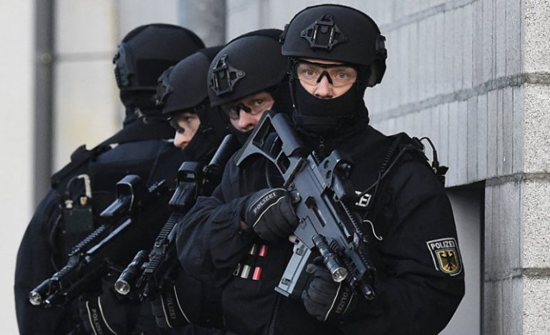Shqiptari në Gjermani merr peng ish-gruan me vajzën e mitur, arrestohet nga forcat speciale