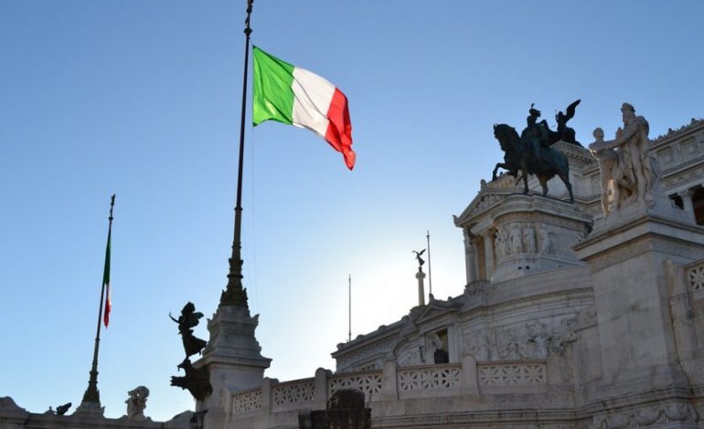 Trazira në tregje/ Italia po shkakton stres tek bankat europiane