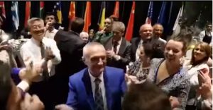 “Sot jena de, ata flasin për ne”/ Rrjeti “TALLET” me vallen e Metës dhe Mediut… (VIDEO)