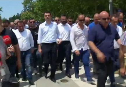 Pasi TËRHOQI protestuesit, Basha flet për PROTESTËN: E patë vetë ju dhe gjithë…