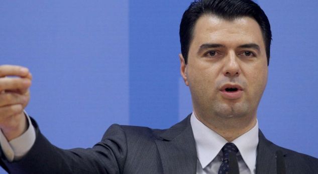 Basha publikon videon e plotë të gazetarit që përgjoi Agron Xhafajn/ Ja akuzat që rëndojnë…