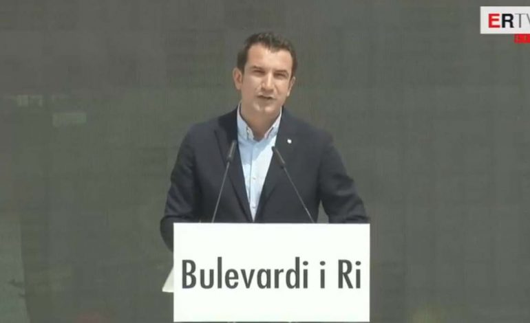 Hapet një segment i Bulevardit të Ri, Veliaj: S’keni parë asgjë akoma. Tirana ka nevojë për histori dhe jo histeri