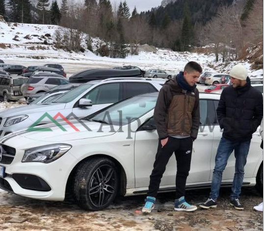 PËRLESHJA TEK PRESIDENCA/ Kush janë DY 18 vjeçarët, që u përfshinë në SHERR për një… (FOTO)