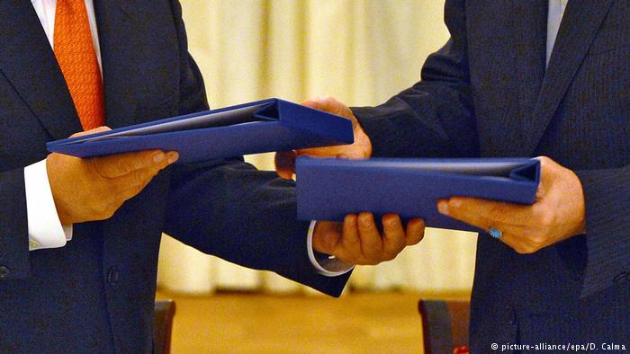 Presidenti i Iranit Rohani: Marrëveshja atomike nuk është e rinegociueshme